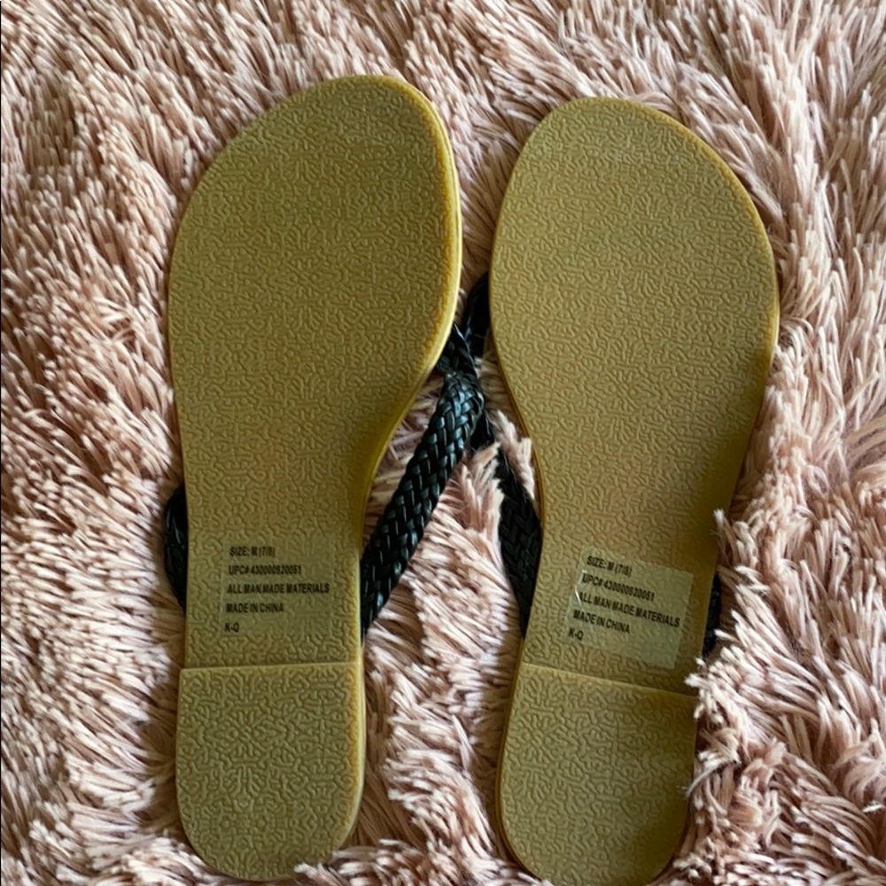Flip flops - Picture 2 of 2